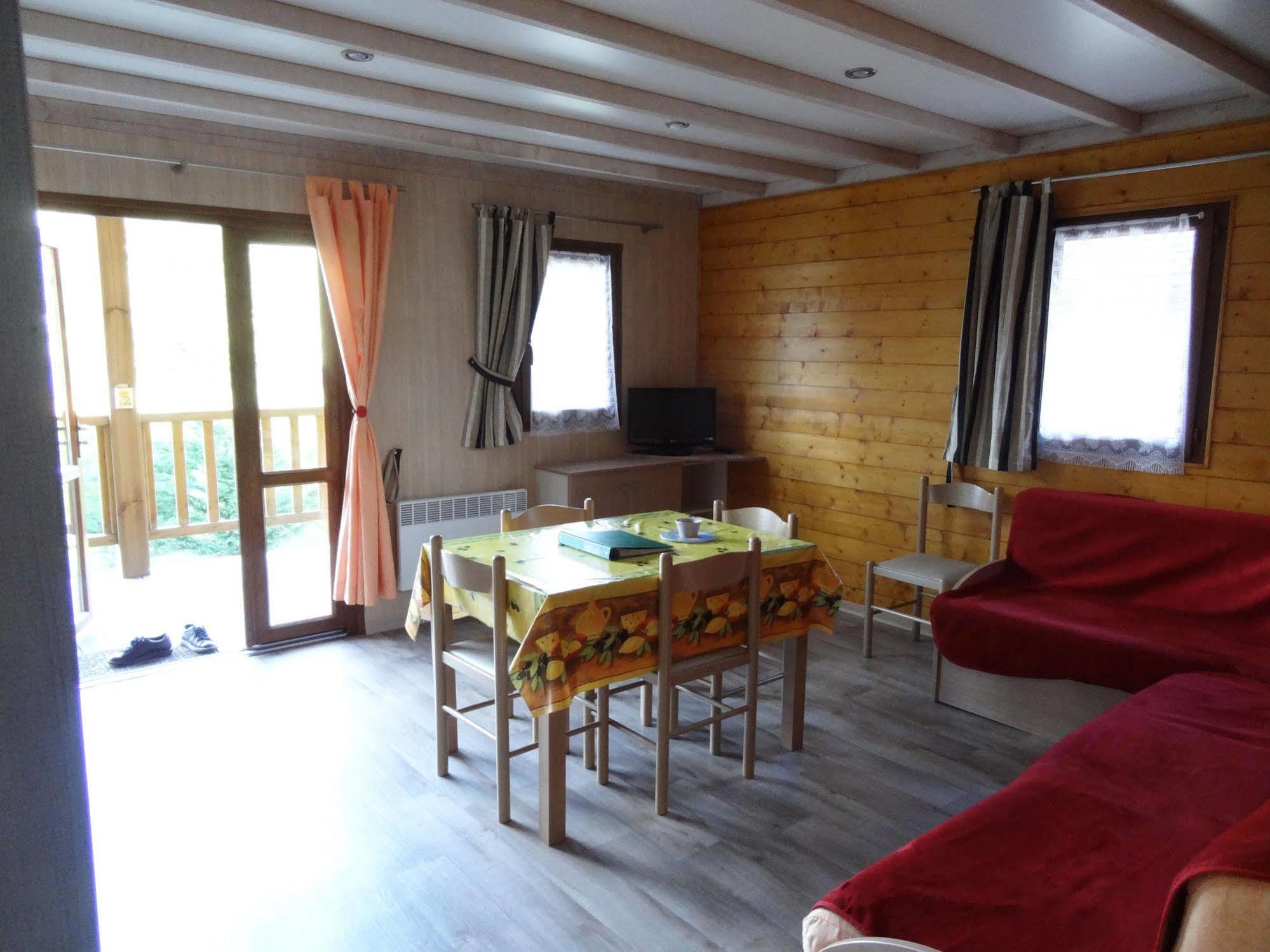 Chalets Du Lac Arcizans-Avant Esterno foto
